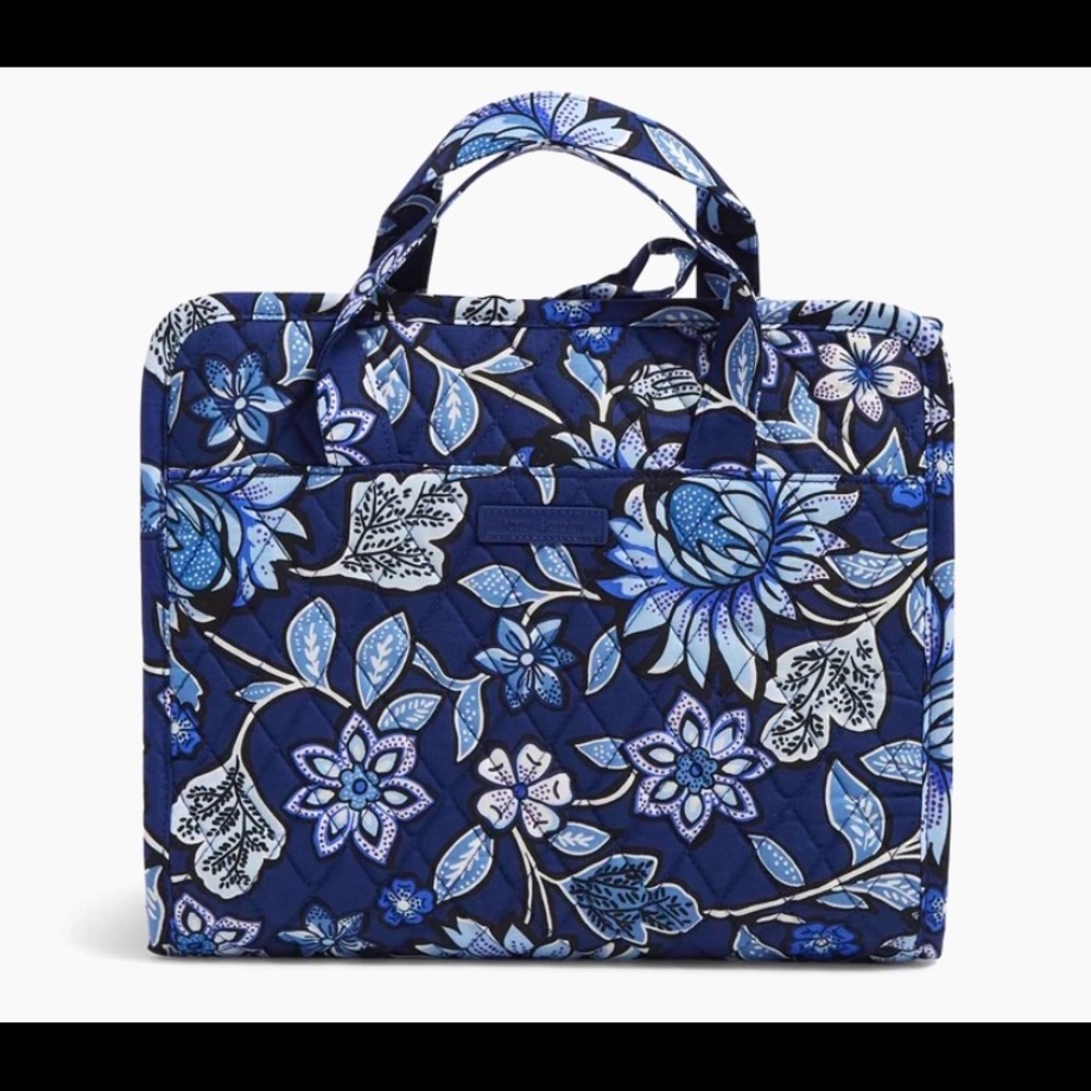 Vera Bradley hanging style organizer NWT